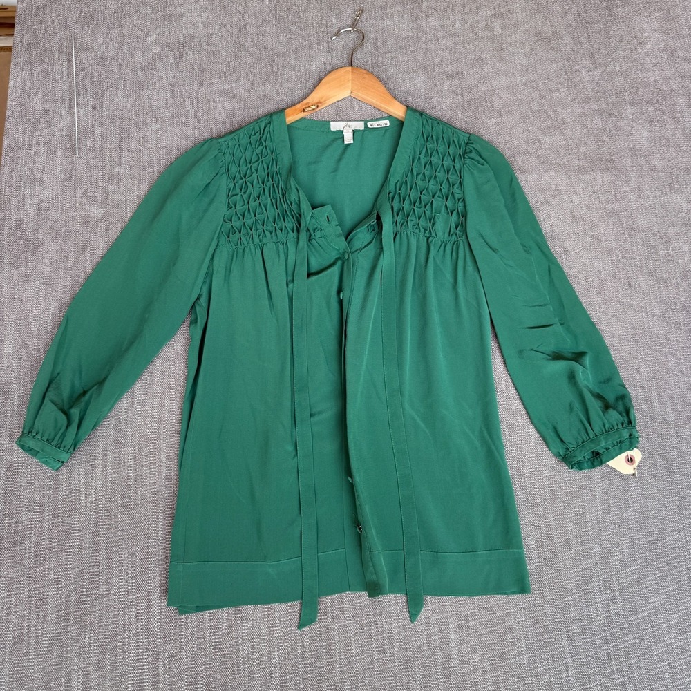 Joie Shirt Top Womens Small Green Silk Smocked Yoke Detail Tie Neck Button Front